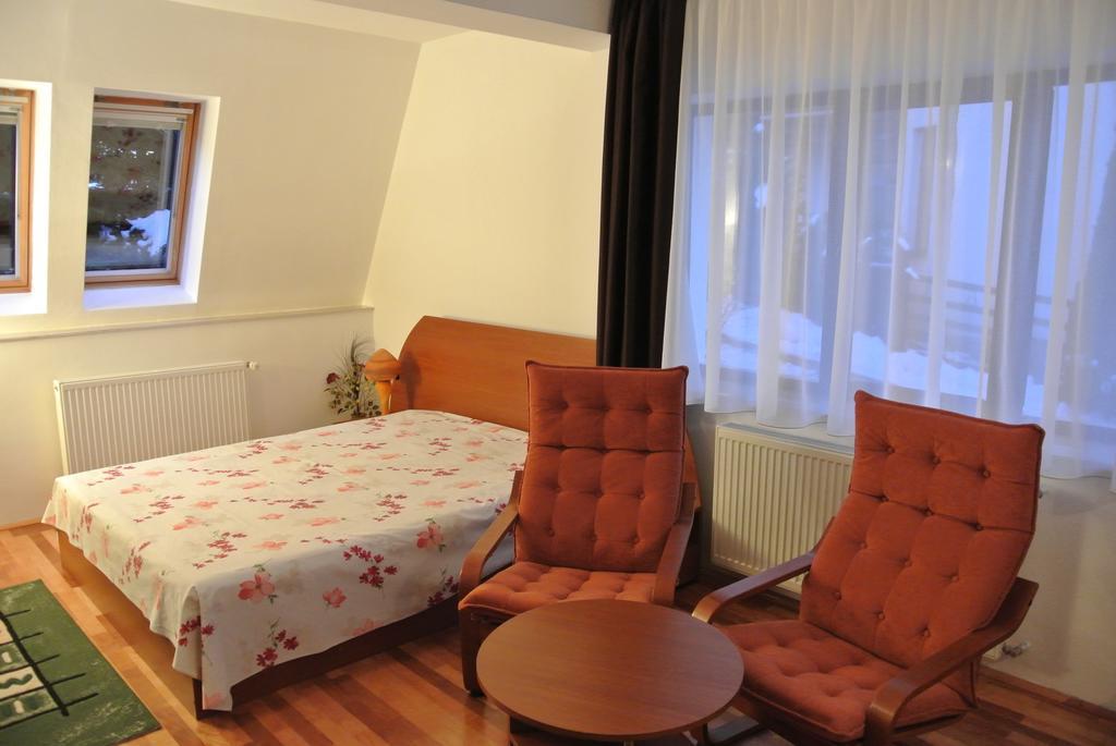 Vila Sorina Poiana Brasov Quarto foto